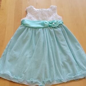 Rare, Too! 4T Mint Green White Floral Lace Ruffle Tulle Dress